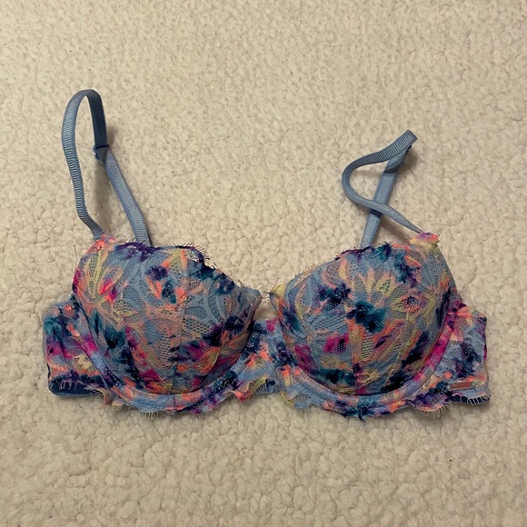 VS PINK push-up bra